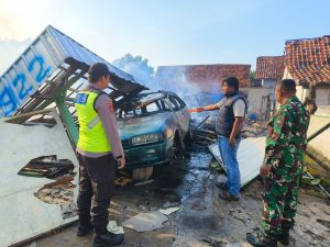 Buang Puntung Rokok di Kandang Sapi Sebabkan Rumah di Kunduran Ludes Terbakar, Kerugian Capai Rp 300 Juta