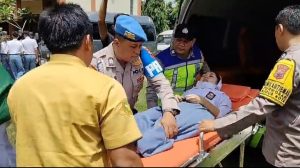 Ratusan Siswa SMA 2 Kudus Diduga Keracunan Makanan Bergizi Gratis (MBG).