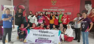 Perkuat Kebersamaan SKB Gelar Senam Sehat Diaula Kantor PDIP Mejobo Kudus.