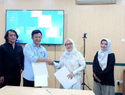 Dewan Pimpinan Pusat Sekber Wartawan Indonesia (DPP SWI) secara resmi menggandeng Universitas Muhammadiyah Jakarta (UMJ), dalam penyelenggaraan Uji Kompetensi Wartawan (UKW).