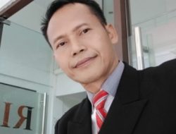 PENERAPAN METODE CASE METHOD UNTUK MENINGKATKAN KEMAMPUAN ANALISIS KASUS HUKUM BISNIS MAHASISWA PROGRAM STUDI MANAJEMEN