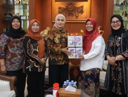 Pertan̈ian Organik dan Skema Pinjaman Daerah Pukau Bupati Kendal Dalam Ķunjungan Kerja ke Blora